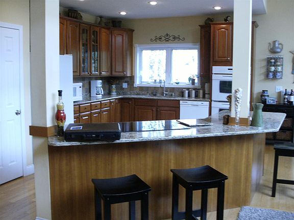 2nd image of 3202 W Kristen Ct