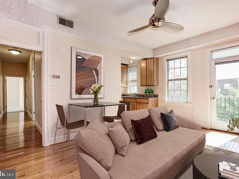 1401 Columbia Rd NW #215 — Photo 5