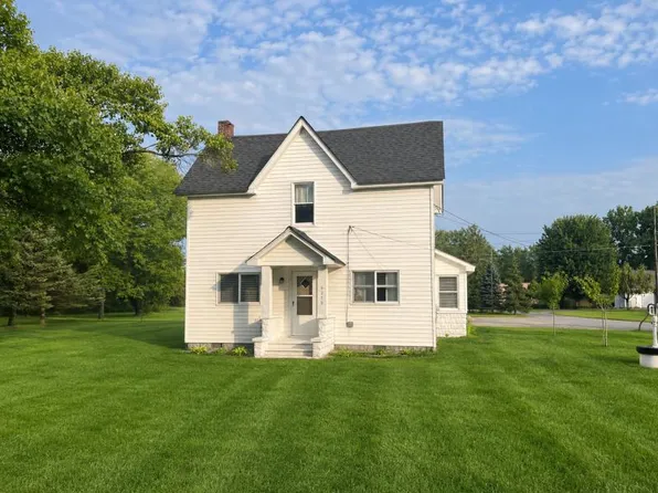 6279 Woodbine St, Caseville, MI 48725
