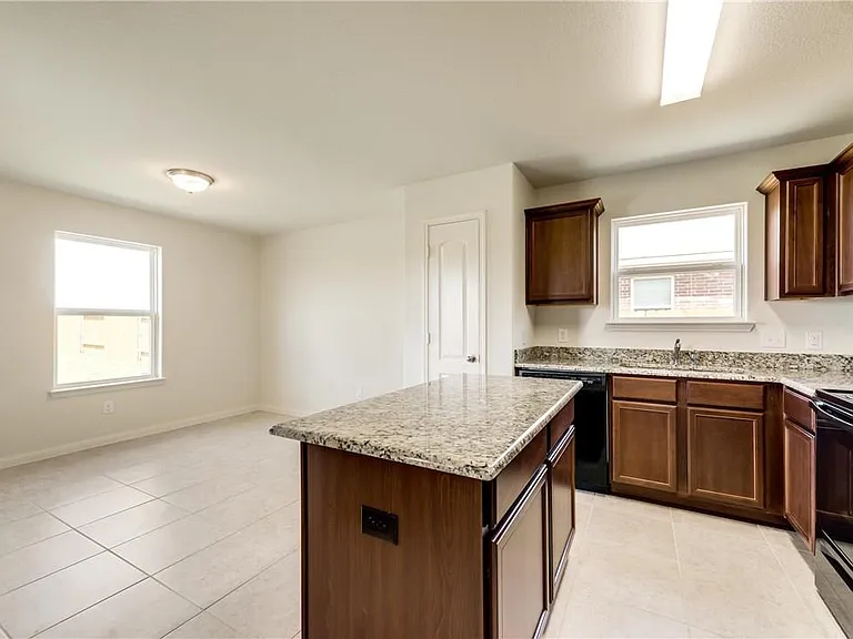 1602 Kim Loan Dr — Photo 13