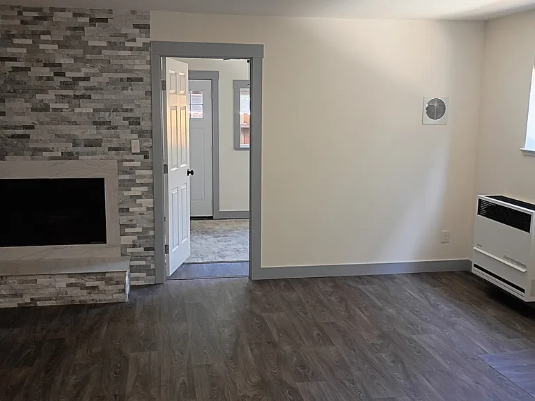 132 Kahle Dr #I — Photo 6