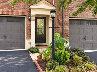 23687 Sailfish Sq, Ashburn, VA 20148