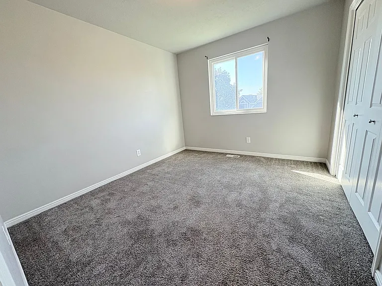 5674 S Magic Isle Ln — Photo 13