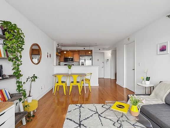 2nd image of 53 Boerum Pl APT 7D