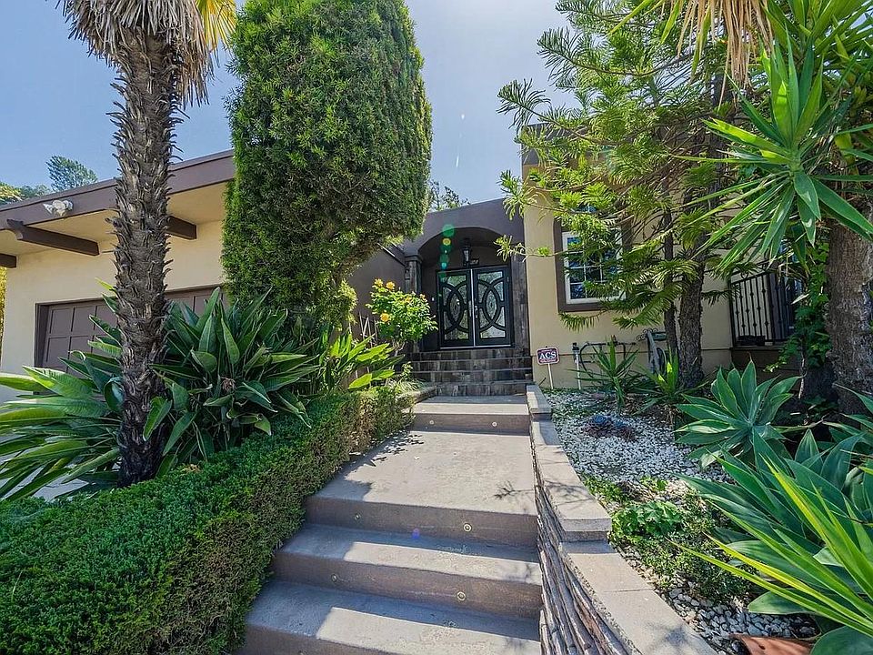 1st image of 3200 Dona Emilia Dr