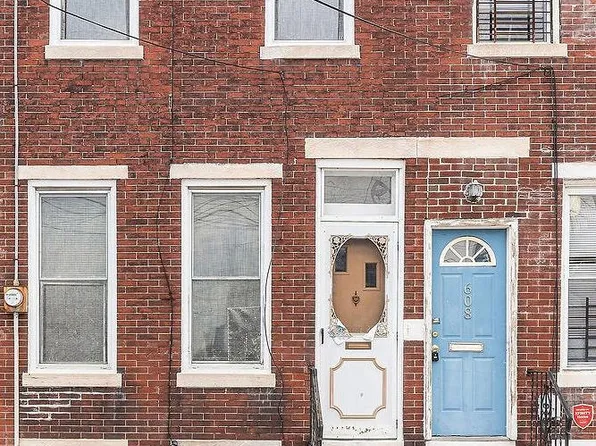 610 Point St, Camden, NJ 08102