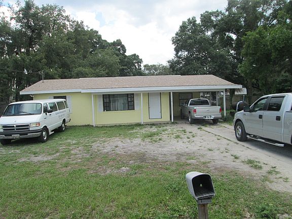 2nd image of 2226 Yeats St