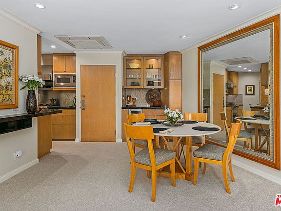 5th image of 2035 4th St Unit 305C