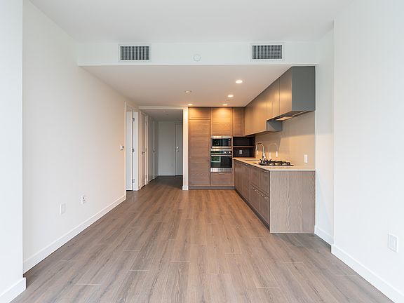 2nd image of 5685 Halley Ave #504