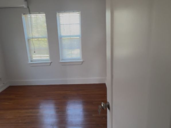 3508 N Robinson Ave APT 4