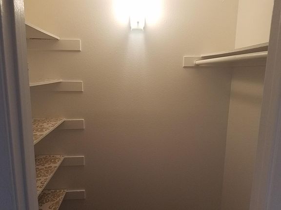 2nd image of 589 N Johnson Ave Unit 237