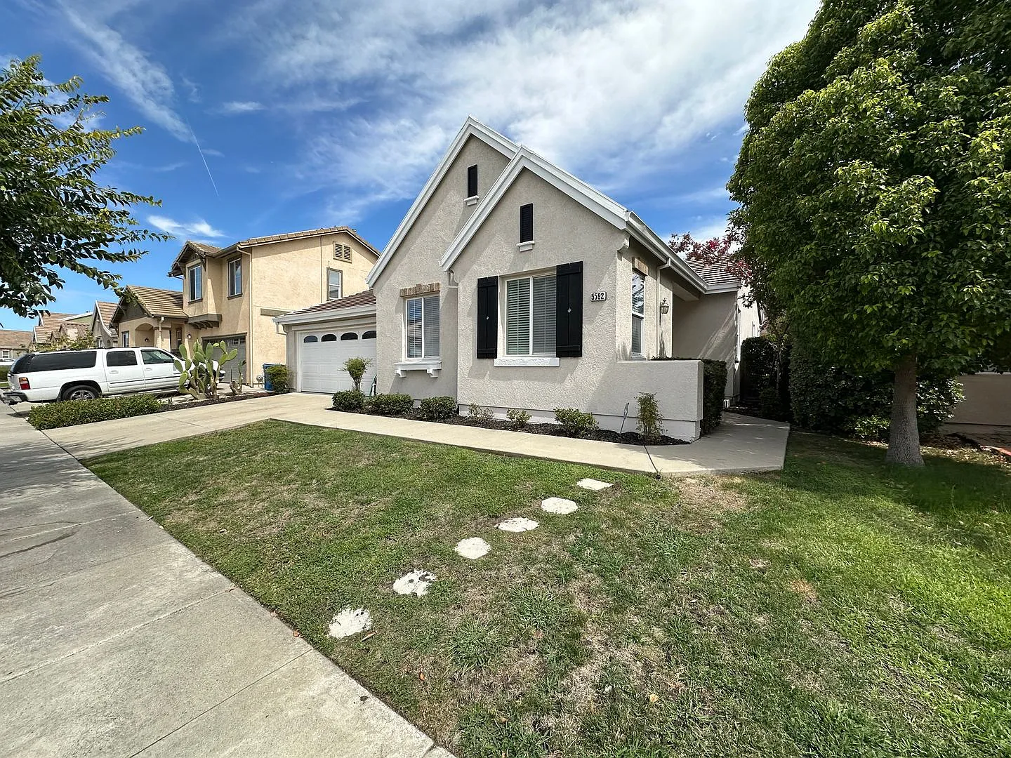 Gorgeous Single Story Antioch Home — Photo 2