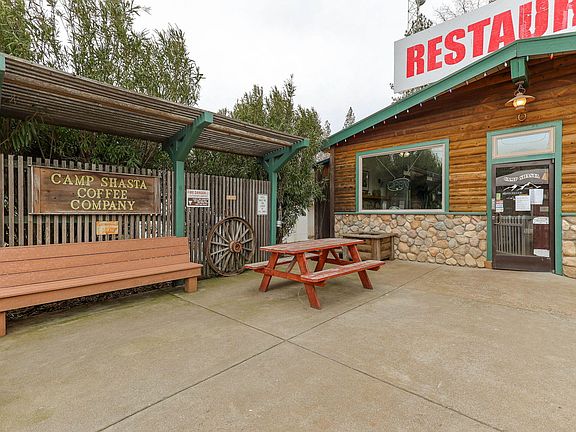 3rd image of 20766 Lakeshore Dr
