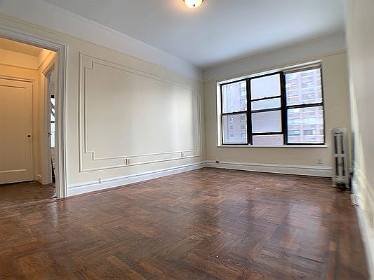 1st image of 427 E 89th St #J4
