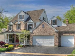 445 Mark Wesley Ln, Ballwin, MO 63021