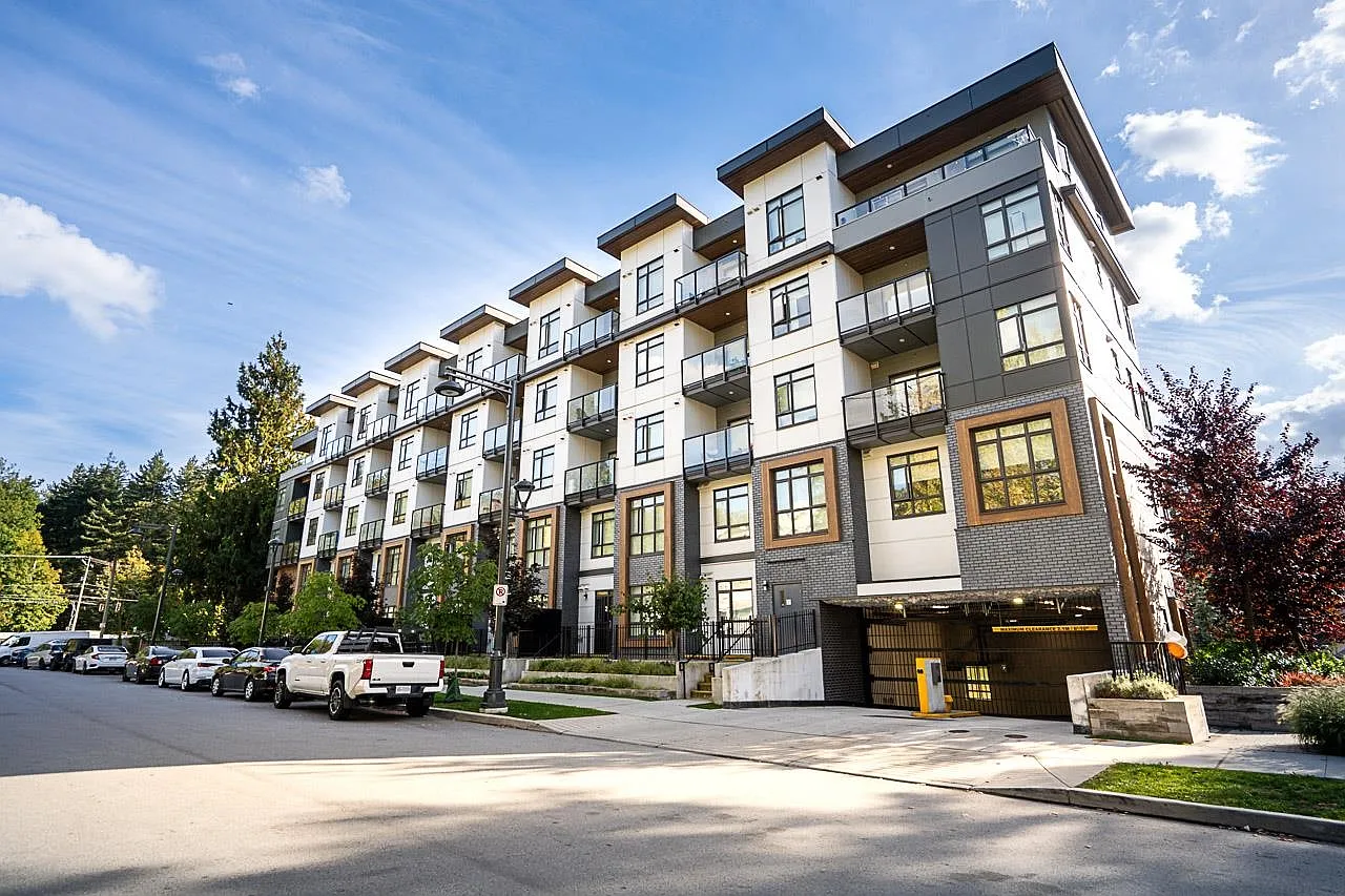 2 bed, 786 sqft, $2,250 — Photo 1