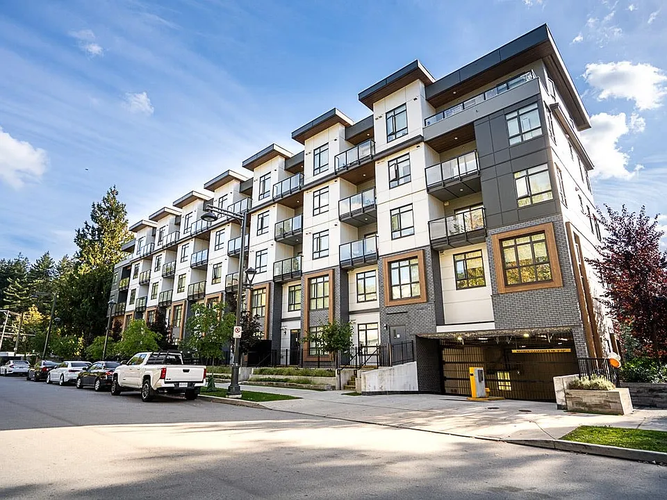 13968 Laurel Dr #420