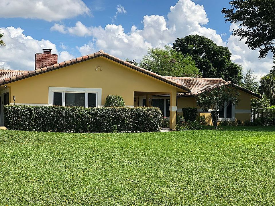 1st image of 3801 NW 101st Dr