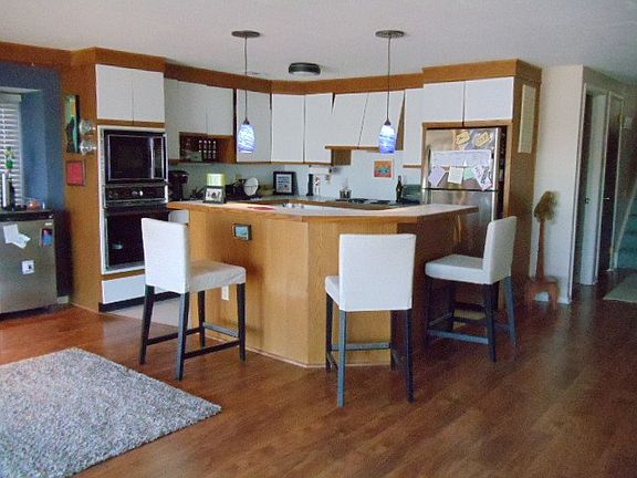 5th image of 640 Pleasure Ave #15