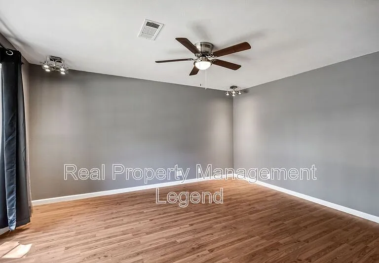 13425 Janwood Ln — Photo 20