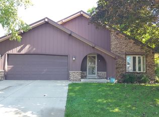 5422 S 25th St, Milwaukee, WI 53221