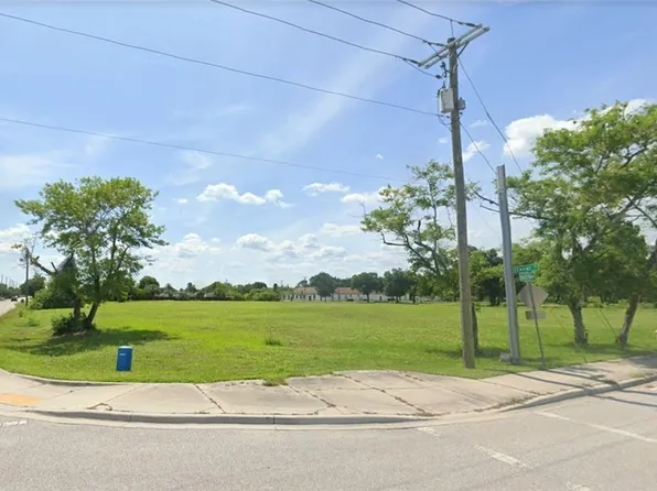 3545 Canal St, Fort Myers, FL 33916