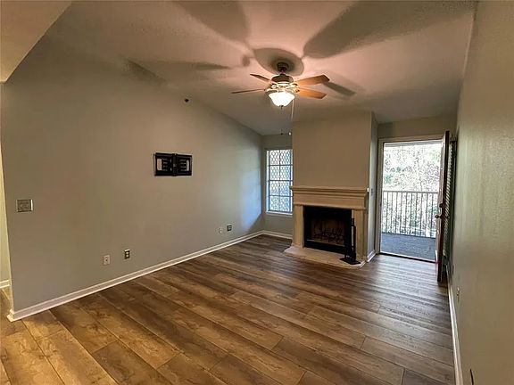 4th image of 31010 Paradise Cmns APT 425