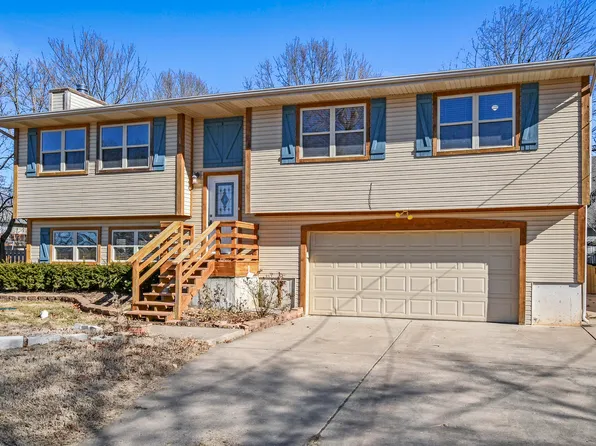 620 S Pin Oak Drive, Springfield, MO 65809