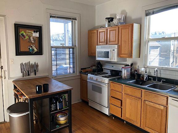 Open kitchen with access to deck