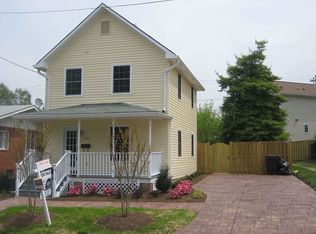 2305 N Dinwiddie St, Arlington, VA