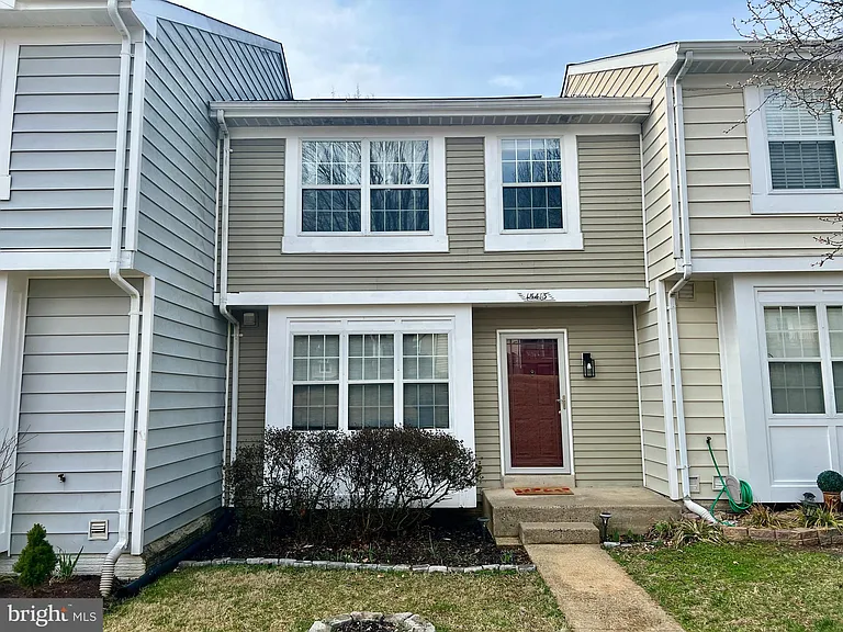 15413 Beachwater Ct — Photo 1