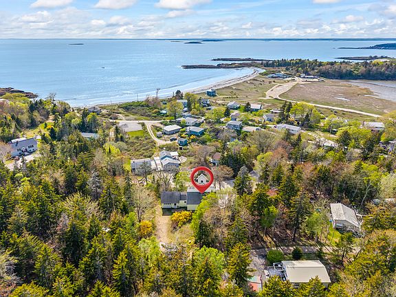 2nd image of 37 Spar Cove Road