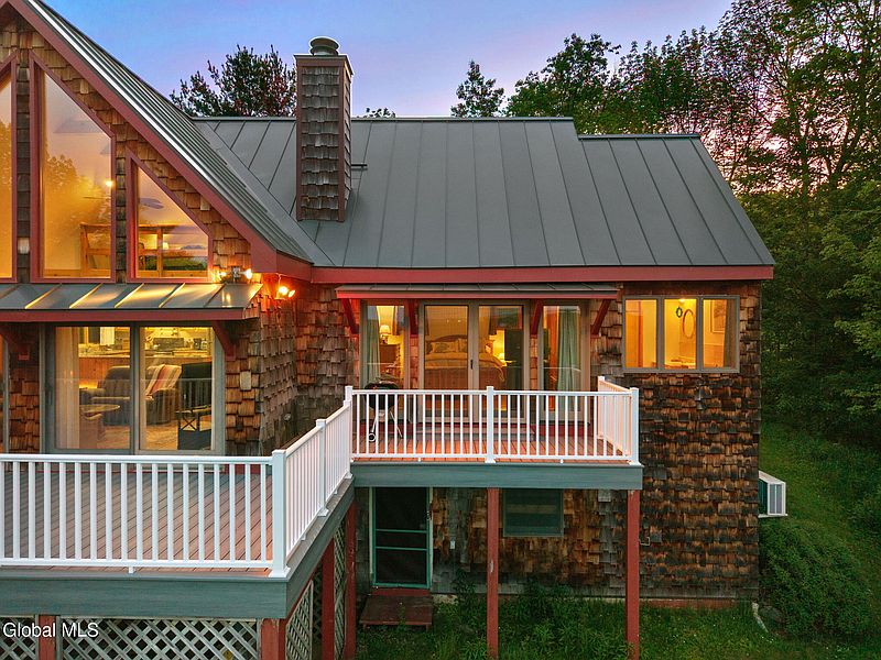 4th image of 166 Lynx Drive
