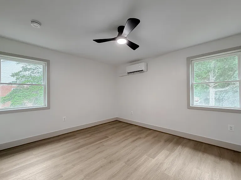 17985 Three Notch Rd #4 — Photo 11