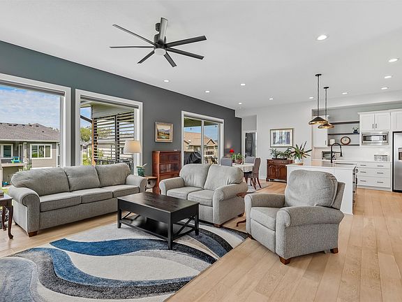 5th image of 14601 Sutton Dr