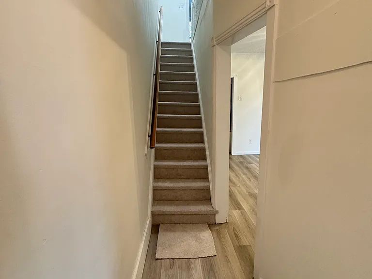 122 Brandywine Ave — Photo 4
