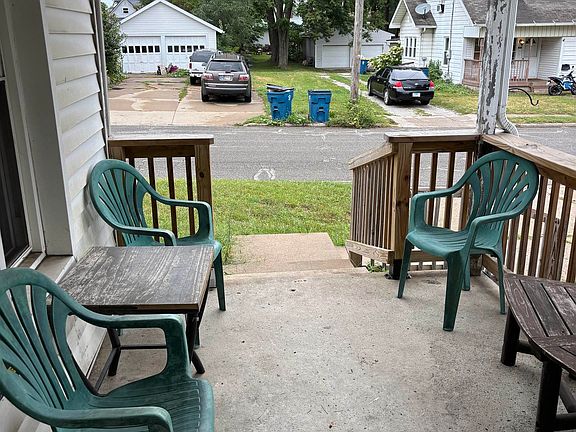 5th image of 206 E Stocker St