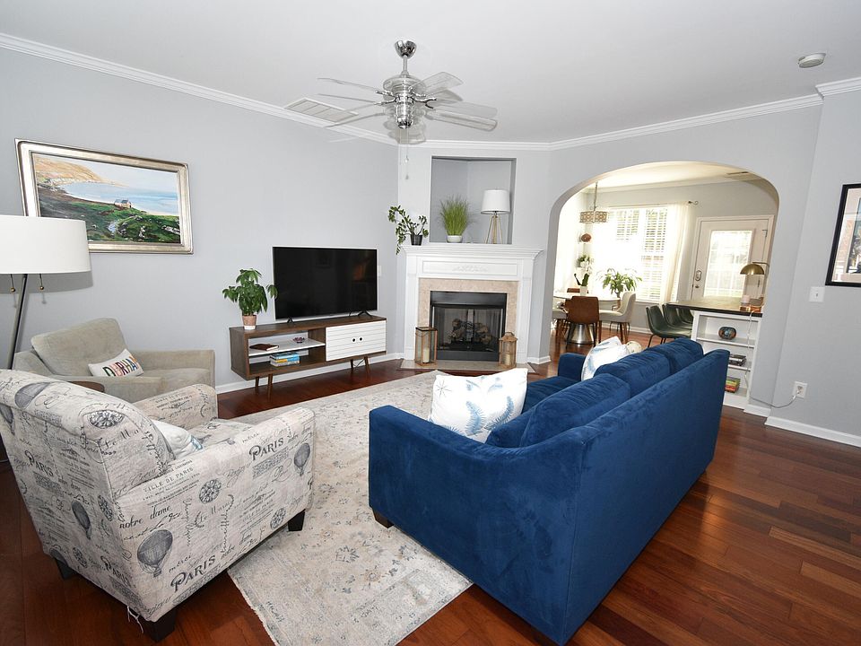 1st image of 349 Red Elm Dr