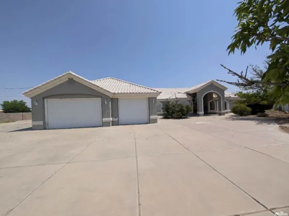 1025 Stinson St SW, Albuquerque, NM 87121