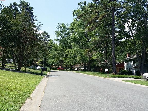 5th image of 5406 Autumn End Cres