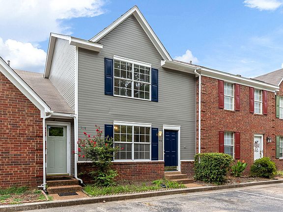 2nd image of 512 Creekwood Cir S