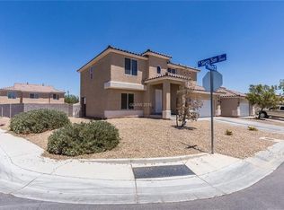 824 Peach Ave, North Las Vegas, NV 89032