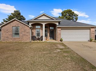 2029 Cumberland Dr, Longview, TX 75601