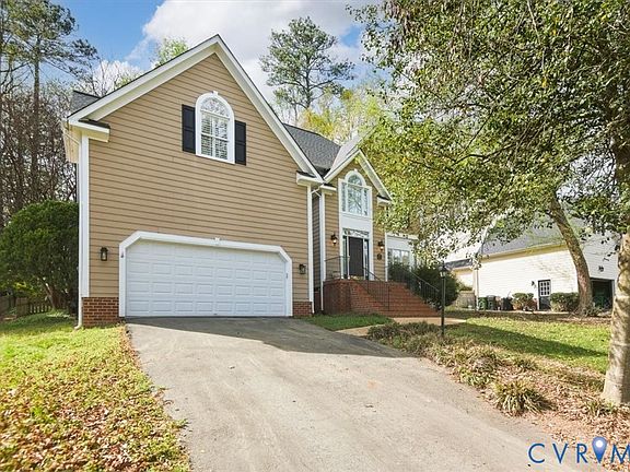 2nd image of 5408 Meadow Chase Rd
