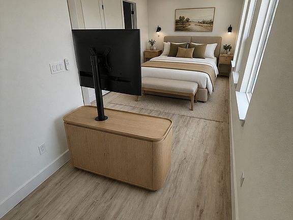Primary Bedroom with ensuite and Reading Area