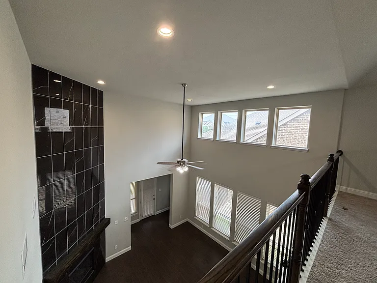 3421 Poinsettia Way — Photo 27