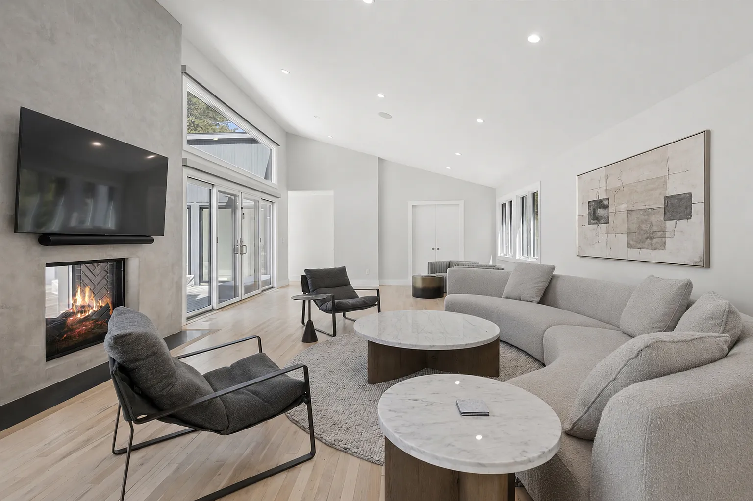 Completely Renovated Sag Harbor Home — Photo 3