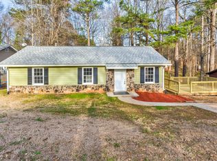 834 Cainbridge Dr, Lawrenceville, GA 30044