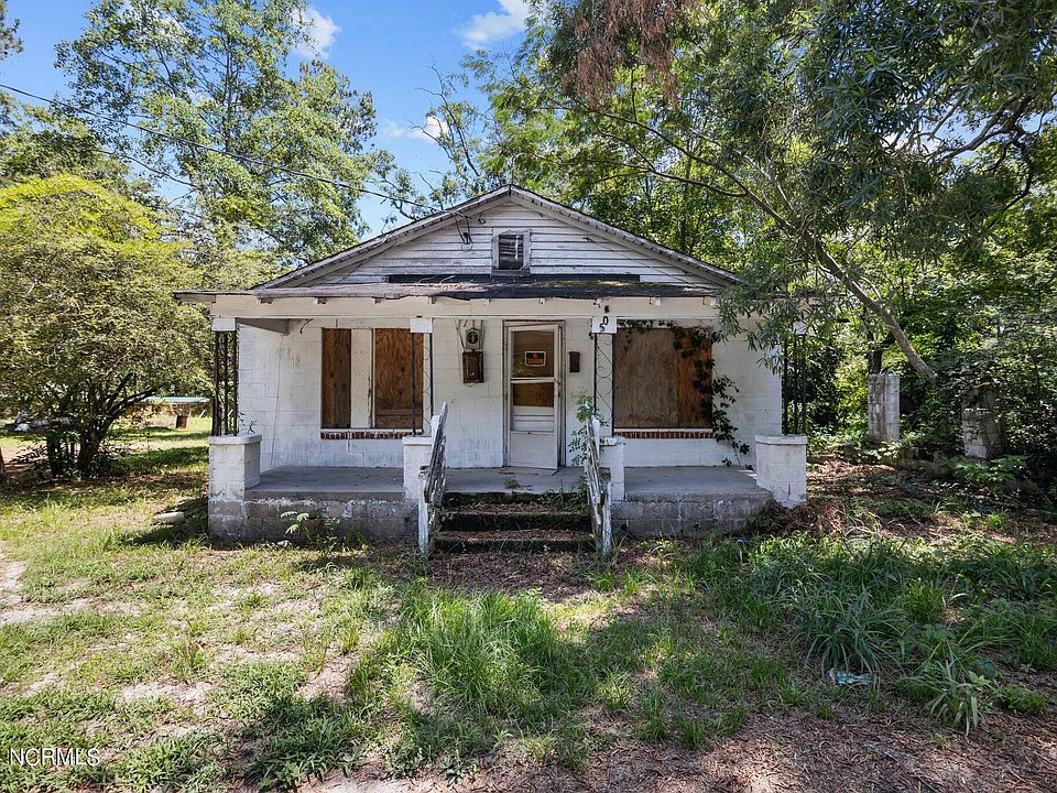 1st image of 105 Hill Street