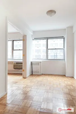 Rented by Cayenne Realty Group | media 21